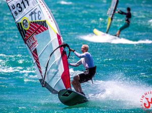 Hst Kitesurfing Lessons logo