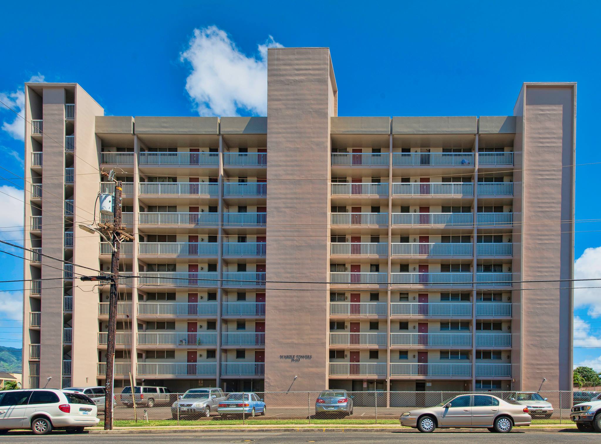 Waikele Towers Waipahu, HI Hawaiian Local
